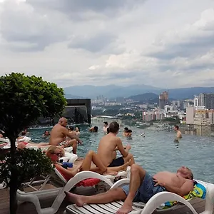Hostal Skybed Over The Sky @regalia & Residences Kl